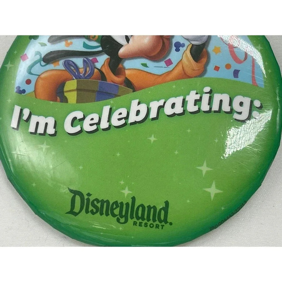 4 Disneyland I'm Celebrating Button Pin Goofy Disney Parks Resort Souvenir 3" - Picture 3 of 5